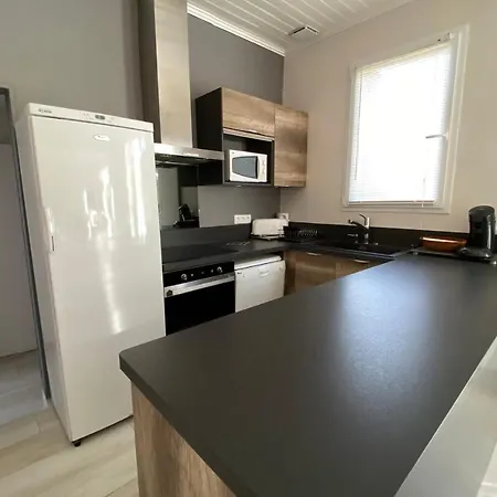 Mondesir A Classee 3 Etoiles * Andernos-les-Bains